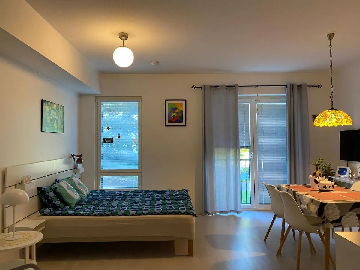 Qnq Studio Apartment Helsinki