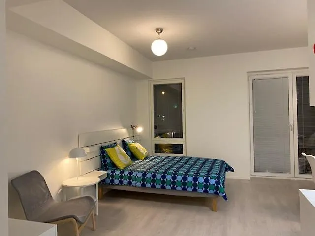 Qnq Studio Apartment Helsinki
